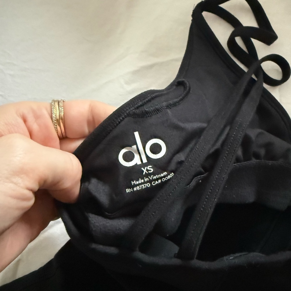 ALO Yoga suns out onesie - Picture 4 of 5